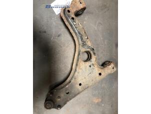 Used Front wishbone, left Opel Zafira (F75) 2.2 16V Price € 24,00 Margin scheme offered by Autobedrijf Brooks
