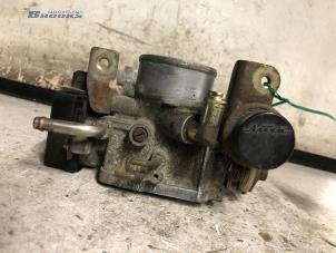 Drosselklappengehäuse van een Daihatsu Gran Move 1.5 16V 1997