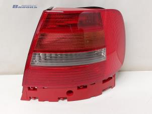 Usagé Feu arrière droit Audi A4 Prix € 20,00 Règlement à la marge proposé par Autobedrijf Brooks
