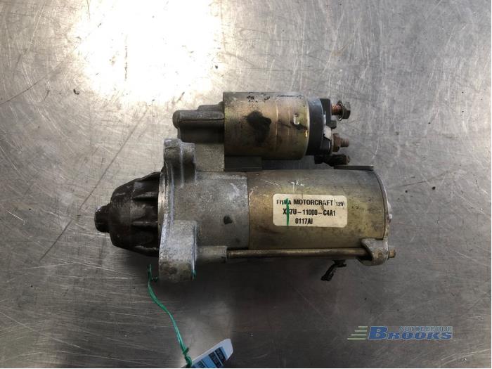 Starter from a Ford Mondeo II 1.8i 16V 2000