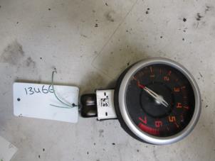 Used Tachometer Renault Twingo II (CN) 1.2 16V GT TCE Price € 40,00 Margin scheme offered by Autobedrijf Brooks