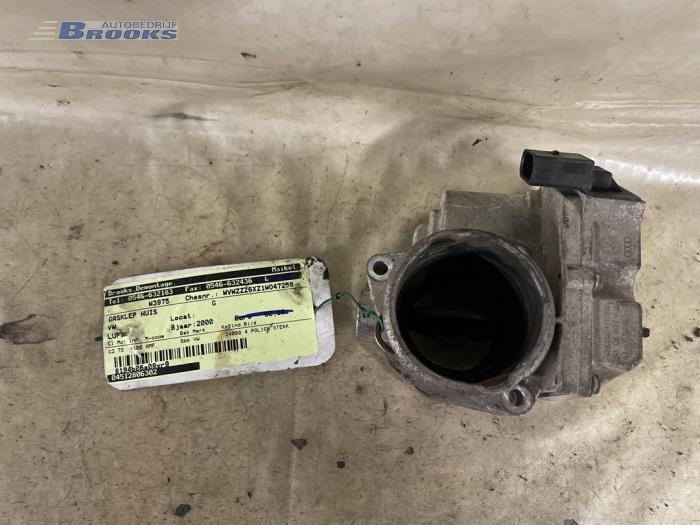 Usagé Boitier papillon Volkswagen Lupo (6X1) 1.4 TDI 75 Prix € 40,00 Règlement à la marge proposé par Autobedrijf Brooks