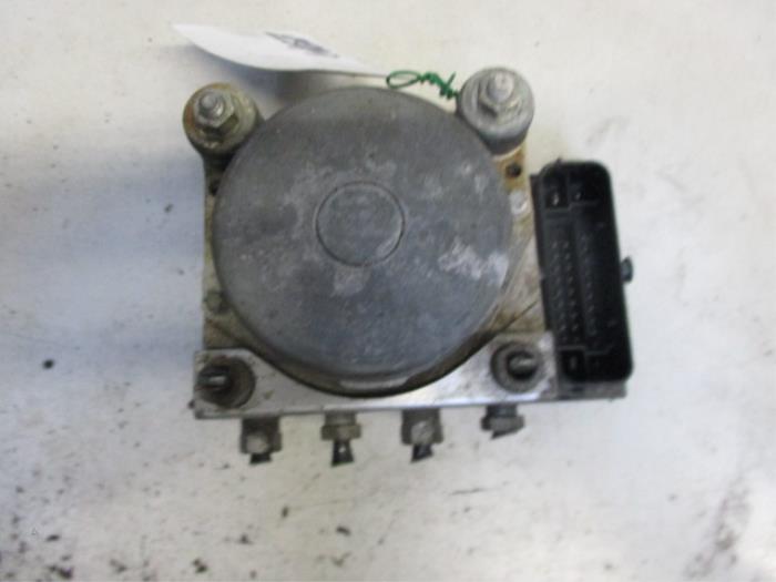 Begagnade ABS-pump Fiat Punto Evo (199) 1.3 JTD Multijet 85 16V Euro 5 Pris € 25,00 Marginaltabell erbjuds av Autobedrijf Brooks