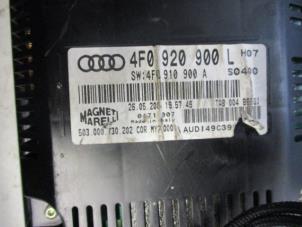 Usagé Compteur kilométrique KM Audi A6 Quattro (C6) 3.0 TDI V6 24V Prix sur demande proposé par Autobedrijf Brooks