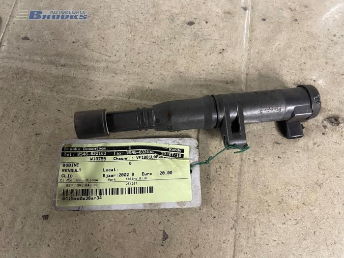 Usagé Bobine Renault Clio II (BB/CB) 1.4 16V Prix € 20,00 Règlement à la marge proposé par Autobedrijf Brooks