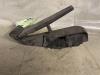 Accelerator pedal from a BMW 1 serie (E87/87N) 118d 16V 2007