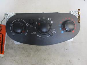 Used Heater control panel Dacia Dokker Express (8S) 1.5 dCi 75 Price € 32,00 Margin scheme offered by Autobedrijf Brooks