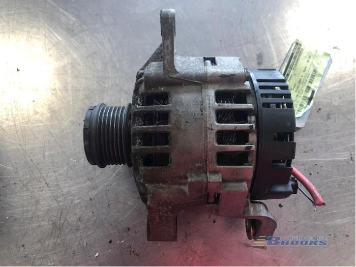 Used Dynamo Renault Scénic I (JA) 1.9 dTi Price € 32,00 Margin scheme offered by Autobedrijf Brooks