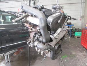 Engine from a Volkswagen Passat Variant (3C5) 2.0 TDI 16V 140 2006