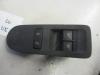 Volkswagen Up! (121) 1.0 12V 75 Electric window switch