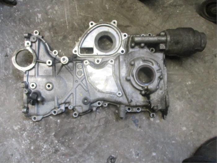 Usagé Couvercle de distribution Toyota Avensis (T27) 2.2 16V D-4D-F 180 Prix sur demande proposé par Autobedrijf Brooks