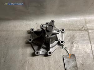 Used Water pump Kia Sorento Price on request offered by Autobedrijf Brooks