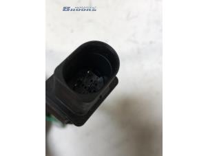 Lambda probe from a Opel Corsa D 1.3 CDTi 16V ecoFLEX 2011