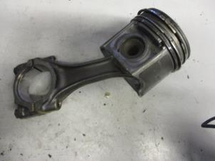 Used Piston Peugeot Boxer (244) 2.8 HDi 127 Price on request offered by Autobedrijf Brooks