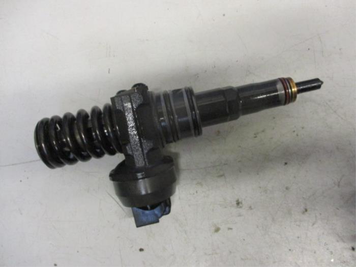 Usagé Injecteurs Volkswagen Polo IV (9N1/2/3) 1.4 TDI 80 Prix € 60,00 Règlement à la marge proposé par Autobedrijf Brooks