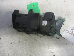 Used Ignition lock + key BMW 5 serie Touring (E61) 535d 24V Price on request offered by Autobedrijf Brooks