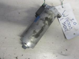 Used Seat motor BMW 5 serie Touring (E61) 535d 24V Price on request offered by Autobedrijf Brooks
