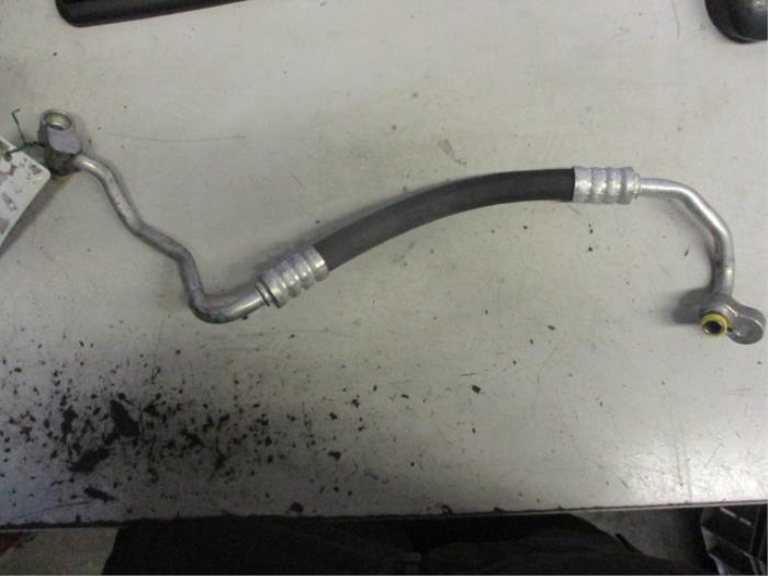 Air conditioning line from a BMW 5 serie Touring (E61) 535d 24V 2006