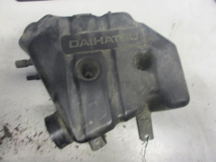 Begagnade Luftfilterhus Daihatsu Feroza Soft Top (F300) Pris € 20,00 Marginaltabell erbjuds av Autobedrijf Brooks