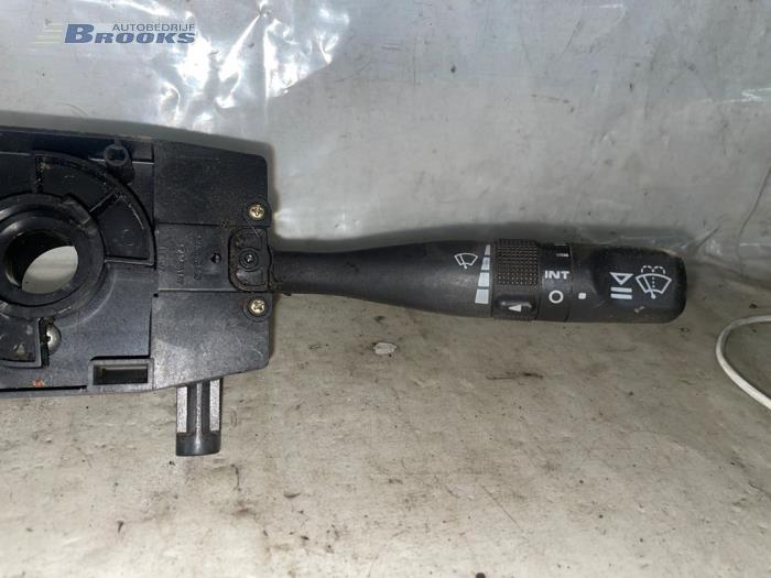 Steering column stalk from a Land Rover Discovery I 2.5 TDi 300 2000