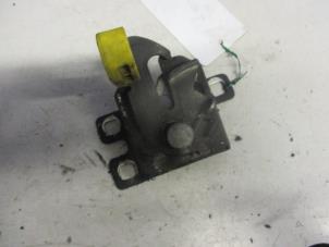 Used Bonnet lock mechanism Peugeot Bipper (AA) 1.3 HDI Price on request offered by Autobedrijf Brooks