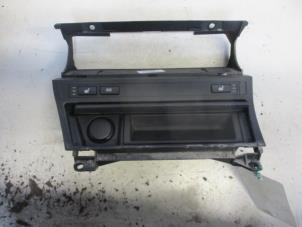 Used Seat heating switch BMW 3 serie Touring (E46/3) 320i 24V Price on request offered by Autobedrijf Brooks
