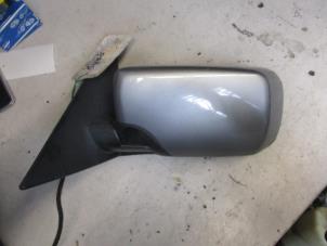 Used Wing mirror, left BMW 3 serie Touring (E46/3) 320i 24V Price € 25,00 Margin scheme offered by Autobedrijf Brooks