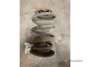 Used Rear coil spring BMW 3 serie (E30/2) 316i Price € 10,00 Margin scheme offered by Autobedrijf Brooks