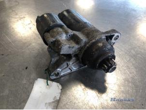 Startmotor från en Volkswagen Polo IV (9N1/2/3) 1.2 12V 2002