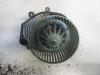 Heating and ventilation fan motor from a Audi A4 Avant (B5), 1994 / 2001 1.8 20V, Combi/o, Petrol, 1.781cc, 92kW (125pk), FWD, AVV, 2000-06 / 2001-09, 8D5 2000