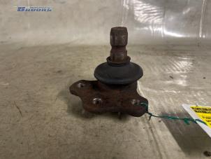 Used Steering knuckle ball joint Opel Vectra B (36) 1.6 16V Ecotec Price € 5,00 Margin scheme offered by Autobedrijf Brooks