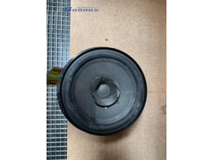 Used Speaker Volkswagen Polo V (6R) 1.2 TSI 16V BlueMotion Technology Price € 10,00 Margin scheme offered by Autobedrijf Brooks