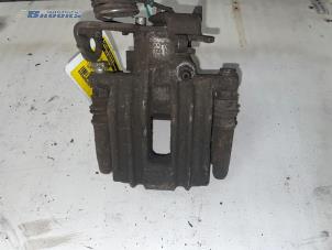 Used Rear brake calliper, left Audi A6 Quattro (C5) 2.5 TDI V6 24V Price € 25,00 Margin scheme offered by Autobedrijf Brooks