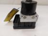 ABS pump from a Volkswagen Polo IV (9N1/2/3) 1.2 12V 2002