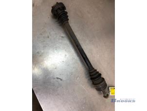 Used Drive shaft, rear right BMW 3 serie Touring (E46/3) 320i 24V Price € 40,00 Margin scheme offered by Autobedrijf Brooks