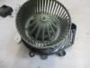 Heating and ventilation fan motor from a Volkswagen Passat Variant (3B5), 1997 / 2000 2.5 TDI V6 24V, Combi/o, Diesel, 2.496cc, 110kW (150pk), FWD, AFB, 1998-08 / 2000-11, 3B5 2000