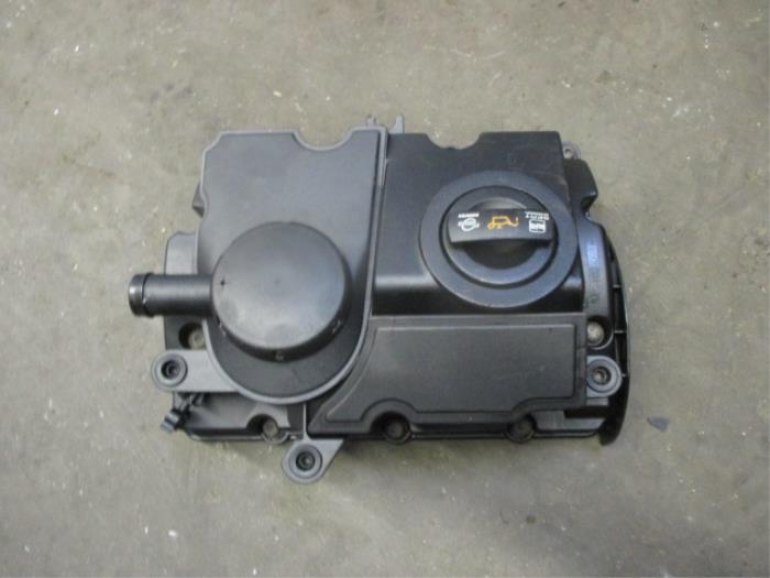 Gebrauchte Ventildeckel Volkswagen Polo IV (9N1/2/3) 1.4 TDI 80 Preis auf Anfrage angeboten von Autobedrijf Brooks