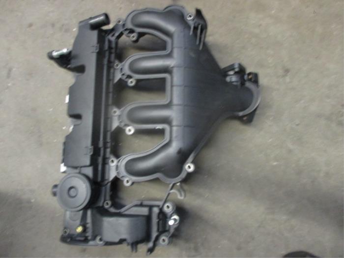 Gebrauchte Ventildeckel Volvo V70 (BW) 2.0 D 16V Preis € 75,00 Margenregelung angeboten von Autobedrijf Brooks