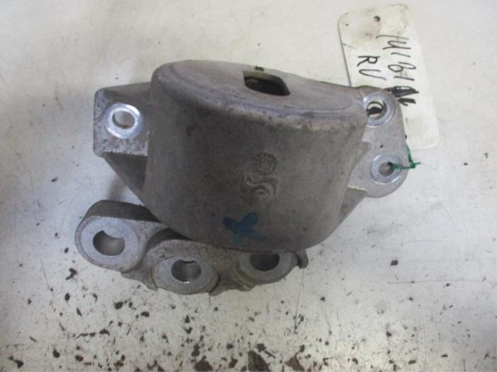 Used Engine mount Alfa Romeo MiTo (955) 1.3 JTDm 16V Eco Price € 25,00 Margin scheme offered by Autobedrijf Brooks