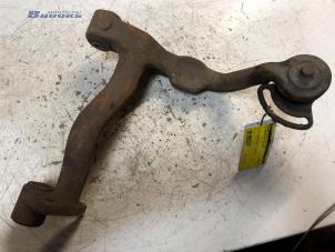 Used Front upper wishbone, right Volkswagen Transporter/Caravelle T4 1.9 D,Caravelle Price € 20,00 Margin scheme offered by Autobedrijf Brooks
