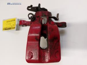 Used Rear brake calliper, left Alfa Romeo MiTo (955) 1.3 JTDm 16V Eco Price € 50,00 Margin scheme offered by Autobedrijf Brooks