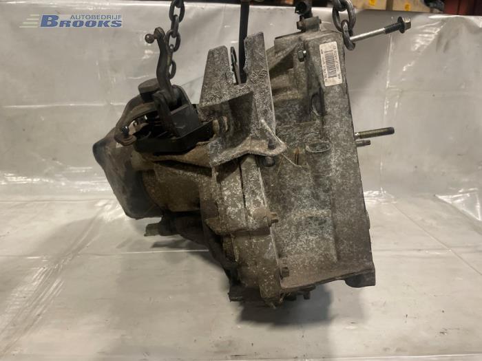 Gearbox from a Renault Scénic II (JM) 1.6 16V 2004