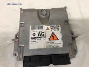 Ignition lock + computer from a Nissan X-Trail (T30) 2.2 dCi 16V 4x2 2006