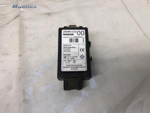 Ignition lock + computer from a Nissan X-Trail (T30) 2.2 dCi 16V 4x2 2006