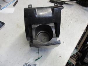 Used Cup holder Ssang Yong Rexton 2.7 Xdi RX270 XVT 16V Price on request offered by Autobedrijf Brooks