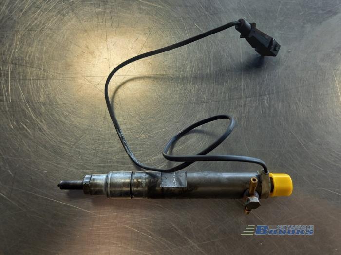 Usagé Injecteurs Volkswagen LT II 2.5 TDi Prix € 70,00 Règlement à la marge proposé par Autobedrijf Brooks