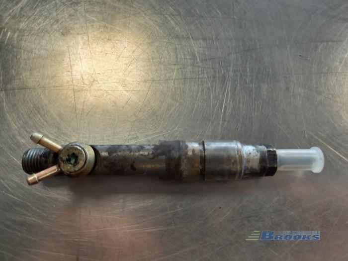 Usagé Injecteurs Volkswagen LT II 2.5 TDi Prix € 50,00 Règlement à la marge proposé par Autobedrijf Brooks