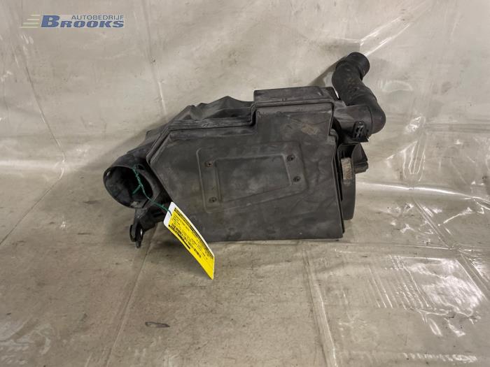 Gebrauchte Luftfiltergehäuse Volvo V40 (VW) 1.8 16V Preis € 20,00 Margenregelung angeboten von Autobedrijf Brooks