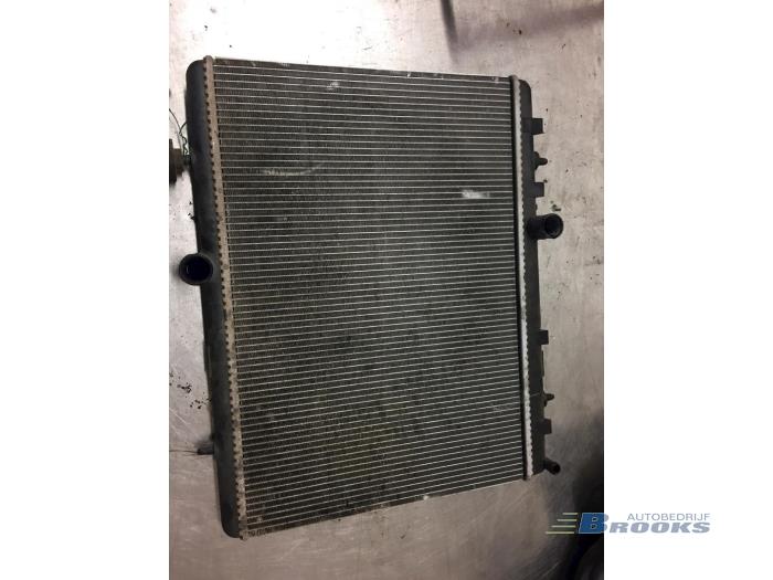 Used Radiator Peugeot Partner (GC/GF/GG/GJ/GK) 1.6 HDI 75 16V Price on request offered by Autobedrijf Brooks