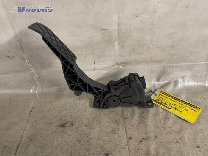 Begagnade Gaspedalsensor Volkswagen Transporter/Caravelle T5 2.5 TDi Pris € 20,00 Marginaltabell erbjuds av Autobedrijf Brooks